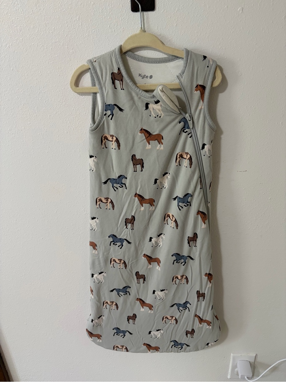 Kyte 1.0 tog Horse sleep sack